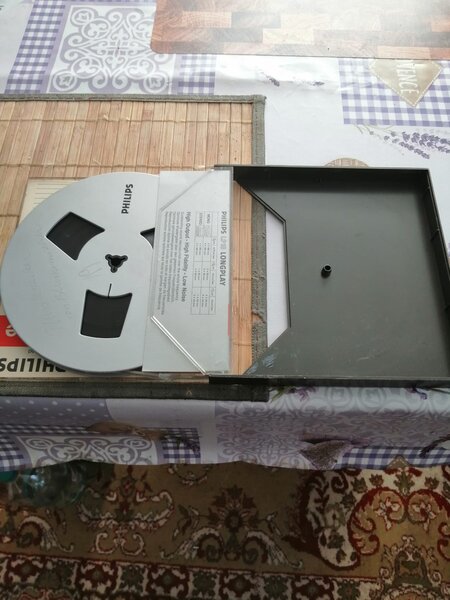 Benzi de magnetofon.